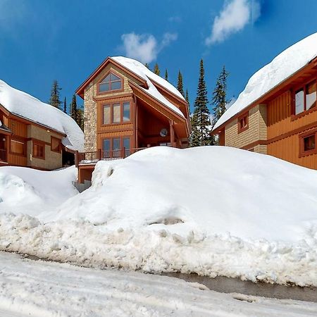 Polar Peak Villa Big White Exteriör bild